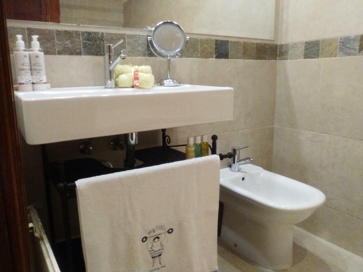 Apartamento Junto Al Santiago Bernabeu Con Piscina Apartamento Madri Exterior foto